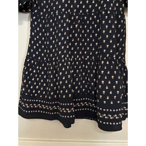 Elegant Black and White Patterned Dress - Picture 10 of 10